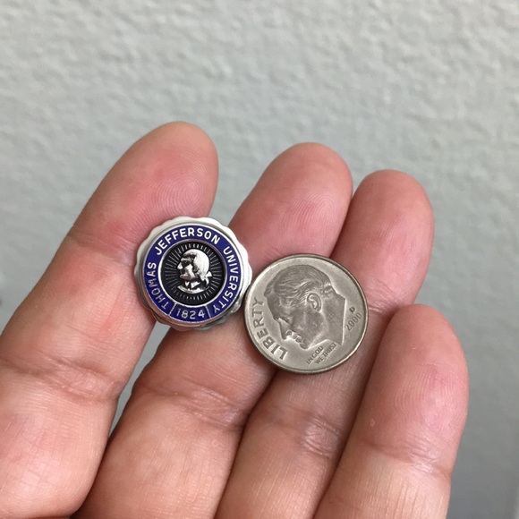 🖤NEW Thomas Jefferson University cufflinks - Picture 6 of 7